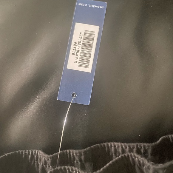 Jaanuu Woman’s Essential Black  5 Pocket Jogger Size Petite Medium - Picture 7 of 11